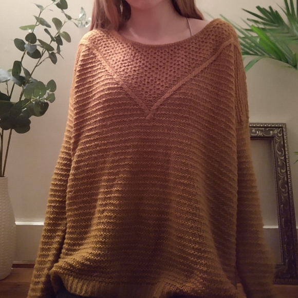 Yellow oversized sweater - Picture 5 of 5